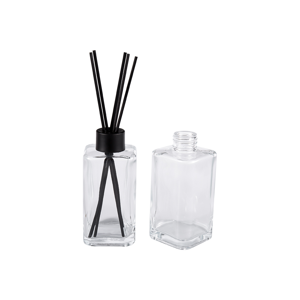 HJ-RX2247 Aromaterapiflaske i klart glas, matsort flaskehætte med stor kapacitet, aluminiumshætte, fiberklistermærke